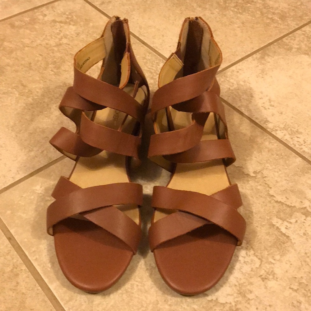 Leather sandals